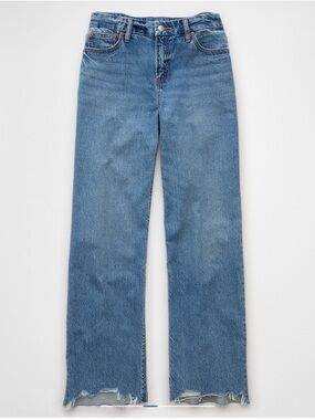 AE Curvy High-Waisted
Stovepipe Jean